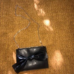 Black Purse w Bow